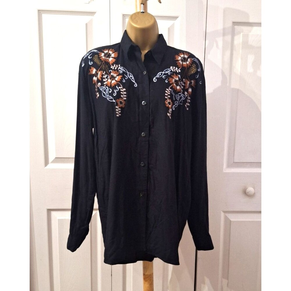 Hand Made Black Embroidered Floral Lace Button Shirt Womens L Western Equestrian